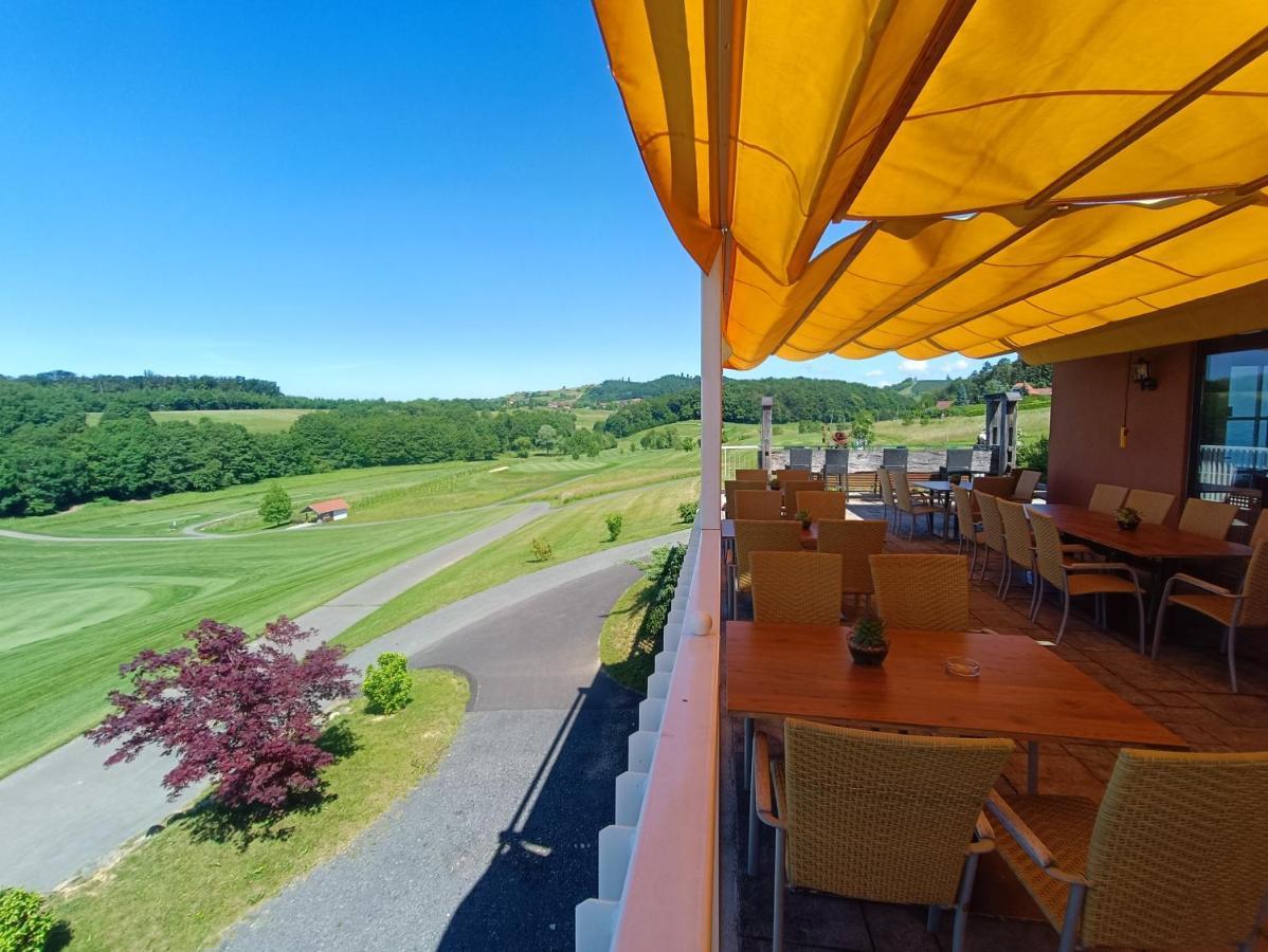 Golf Resort Kloech Exterior foto