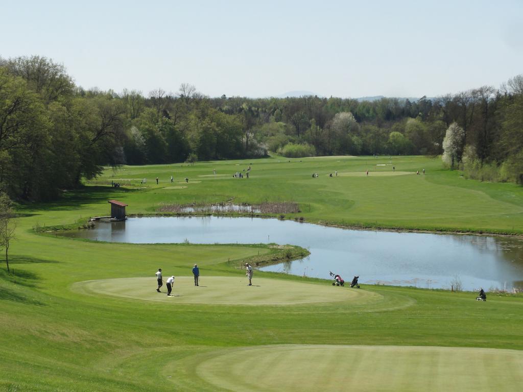Golf Resort Kloech Exterior foto